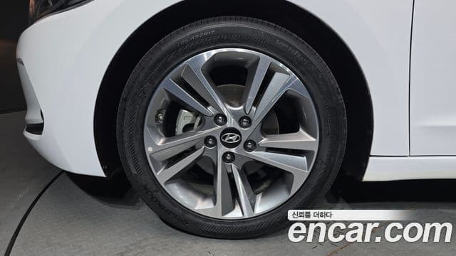 Hyundai Avante AD 1.6 GDI Value Plus, 2018 все фото