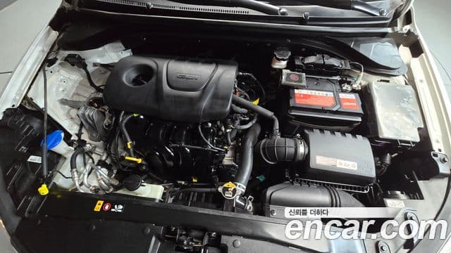 Hyundai Avante AD 1.6 GDI Value Plus, 2018 6