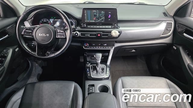 Kia Seltos Signature, 2023 7