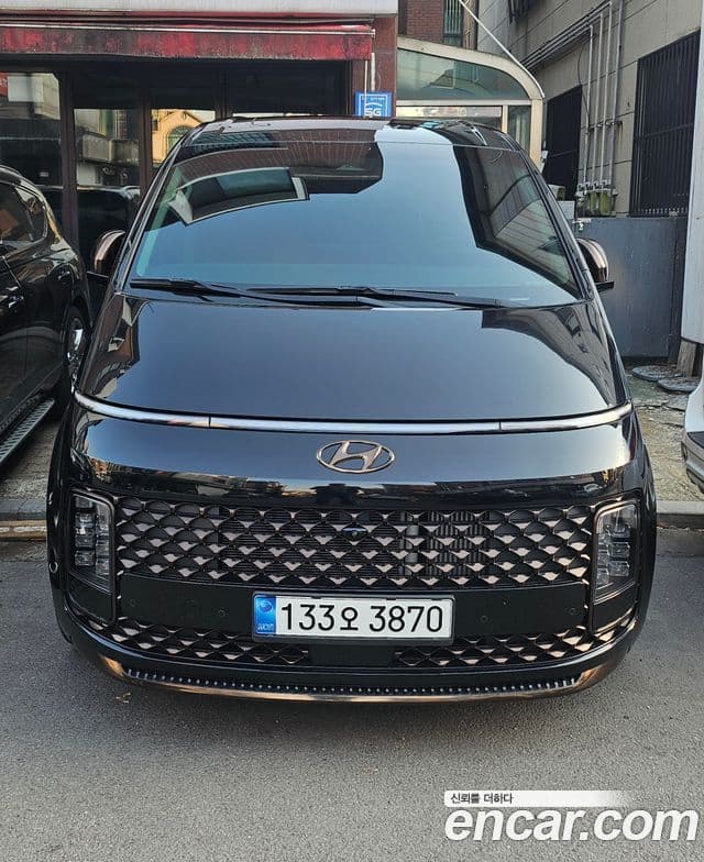 Hyundai Staria Inspiration, 2023 1