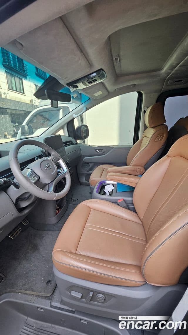 Hyundai Staria Inspiration, 2023 8