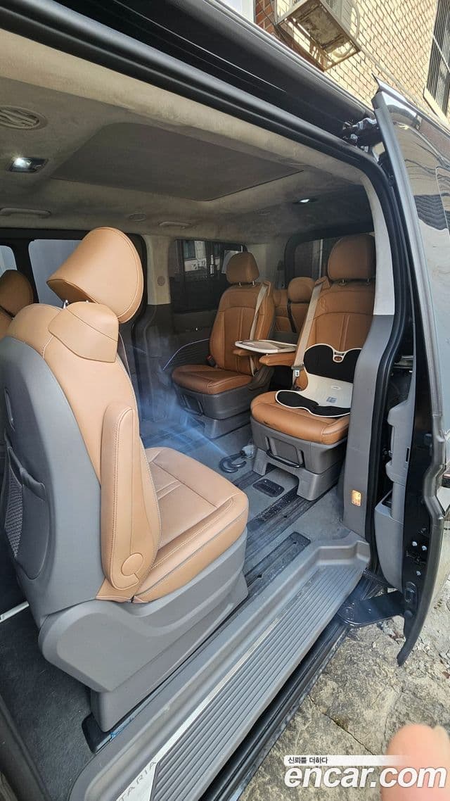 Hyundai Staria Inspiration, 2023 10