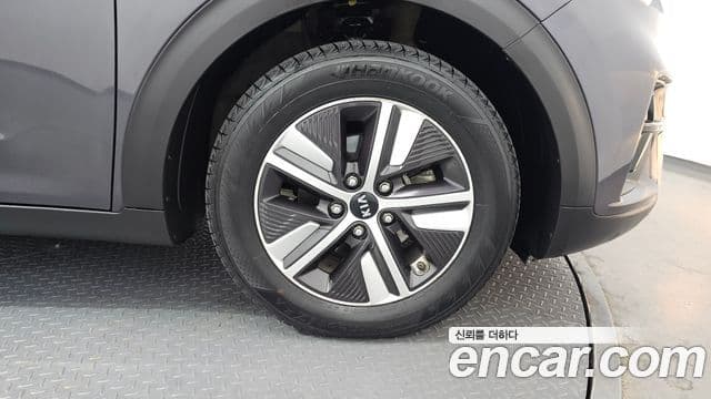 Kia The / новый New Niro Prestige, 2020 все фото