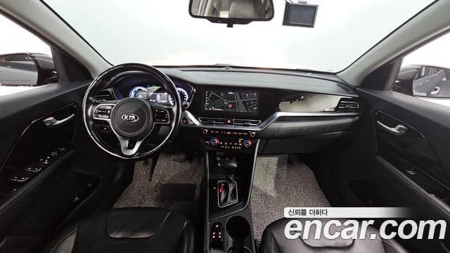 Kia The / новый New Niro Prestige, 2020 7