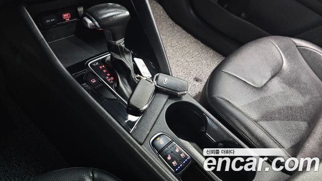 Kia The / новый New Niro Prestige, 2020 9