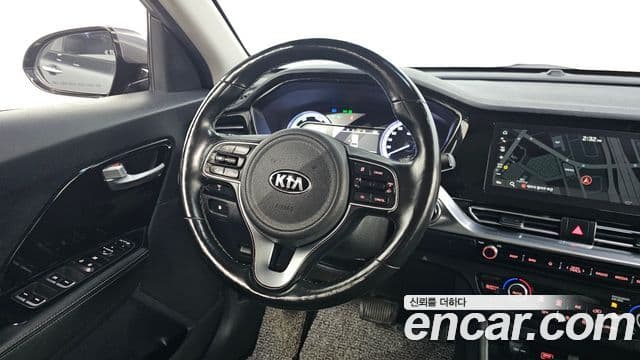 Kia The / новый New Niro Prestige, 2020 13