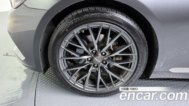 Genesis G80 Premium Luxury, 2018 все фото