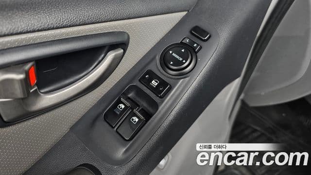 Hyundai Grand Starex CVX Luxury, 2013 13