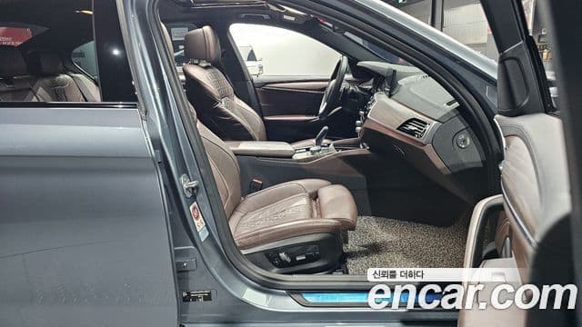 BMW 5시리즈 (G30) 530i xDrive M Sport Plus, 2017 10