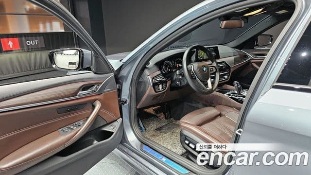 BMW 5시리즈 (G30) 530i xDrive M Sport Plus, 2017 11