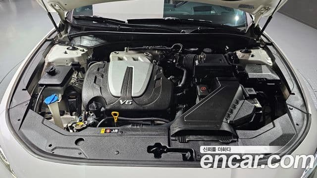 Hyundai Grandeur IG 3.0 LPi Exclusive (арендный автомобиль), 2018 6