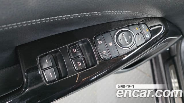 Kia All New K7 3.0 LPI Luxury (арендный автомобиль), 2018 12