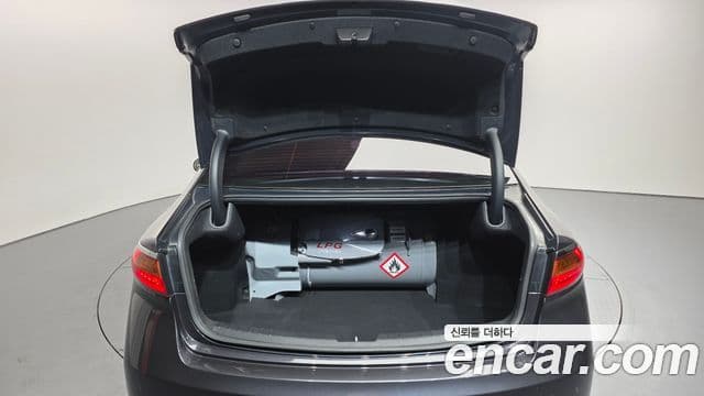 Kia All New K7 3.0 LPI Luxury (арендный автомобиль), 2018 20