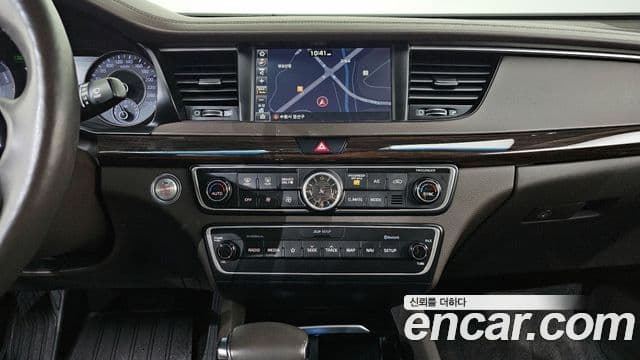 Kia All New K7 гибрид Noblesse, 2019 15