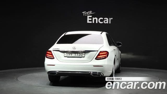 Mercedes-Benz E-класс W213 Avantgarde, 2018 4