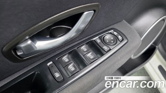 Renault Korea(Samsung) 뉴SM3 SE чёрный, 2011 13