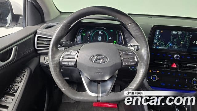 Hyundai The / новый New Ioniq гибрид Q, 2020 13