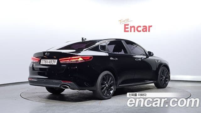 Kia K5 2세대 Signature, 2018 2