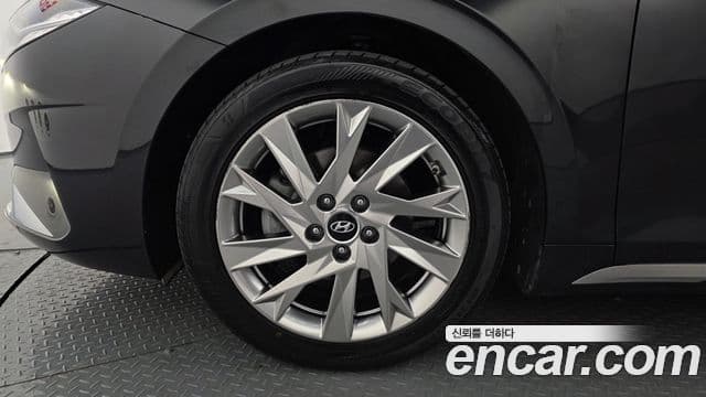 Hyundai The / новый New Grandeur IG гибрид Calligraphy, 2022 все фото