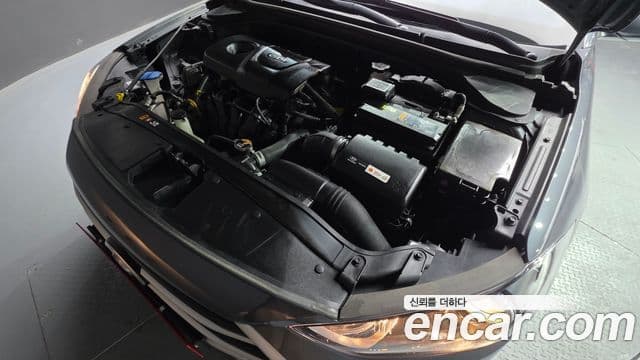 Hyundai Avante AD 1.6 GDI Value Plus, 2017 6