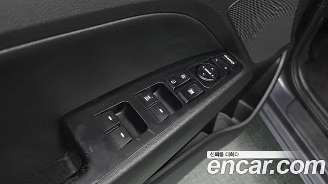 Hyundai Avante AD 1.6 GDI Value Plus, 2017 19