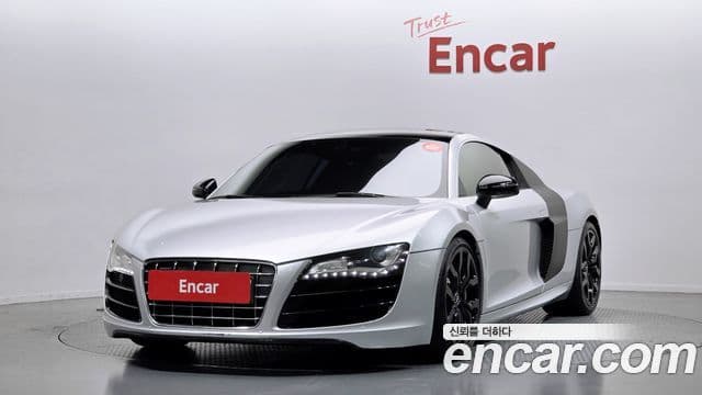 Audi R8 5.2 V10 купе, 2012 1