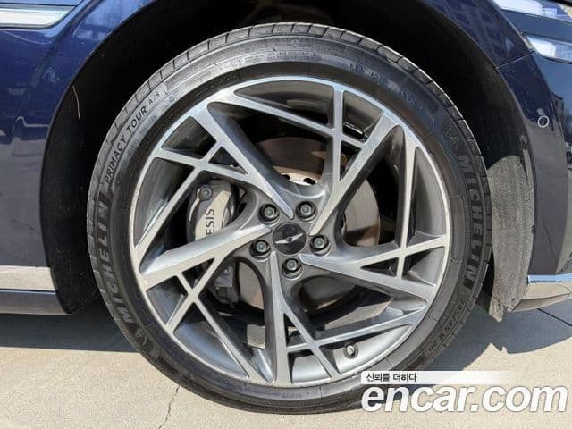 Genesis G90 (RS4) бензин 3.5 турбо AWD, 2023 9