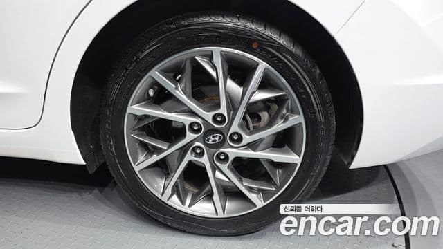 Hyundai The / новый New Avante AD Smart Choice, 2020 все фото