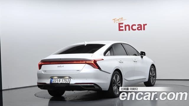 Kia K8 гибрид Noblesse, 2022 2