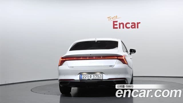 Kia K8 гибрид Noblesse, 2022 4