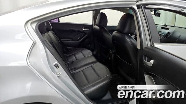 Kia K3 Trendy, 2014 12