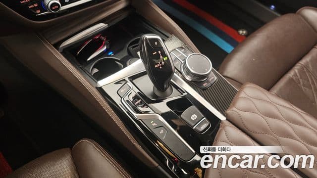 BMW 5시리즈 (G30) 520d M Sport Plus, 2018 9
