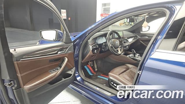 BMW 5시리즈 (G30) 520d M Sport Plus, 2018 11
