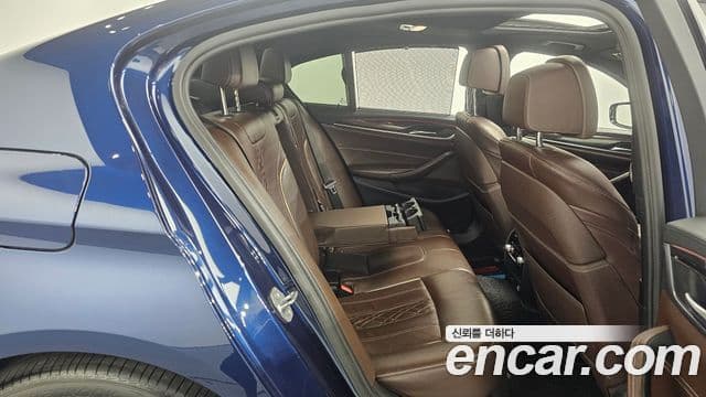 BMW 5시리즈 (G30) 520d M Sport Plus, 2018 12
