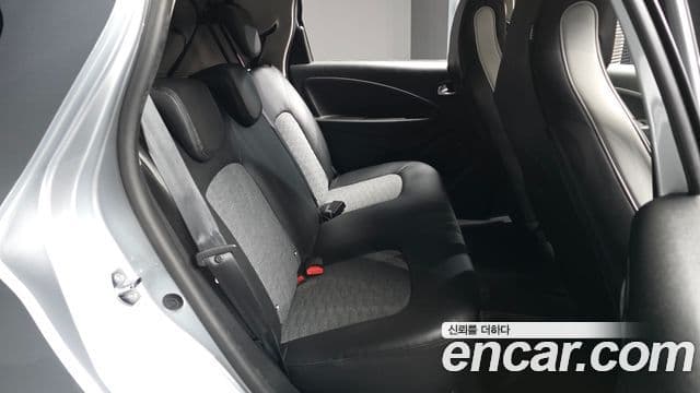 Renault Korea(Samsung) 조에 intense Eco, 2021 12