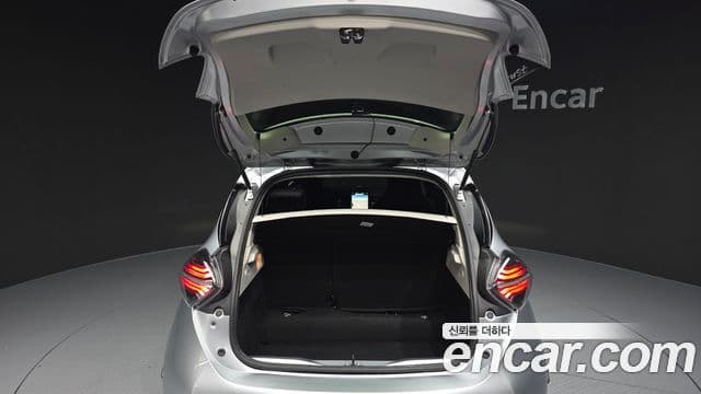 Renault Korea(Samsung) 조에 intense Eco, 2021 20