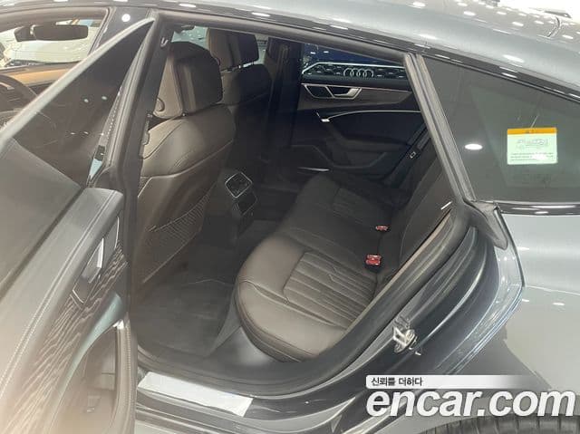 Audi A7 (4K) Premium, 2025 11