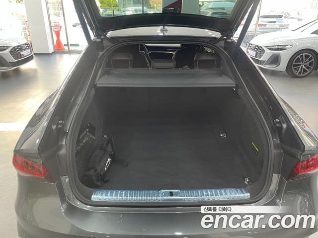 Audi A7 (4K) Premium, 2025 19