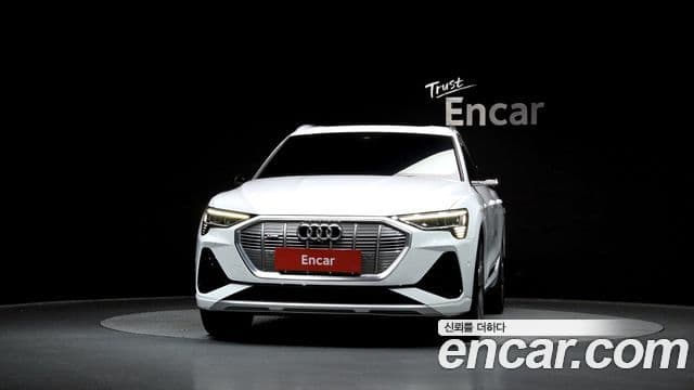 Audi e-Tron 55 Quattro Sportback, 2021 3