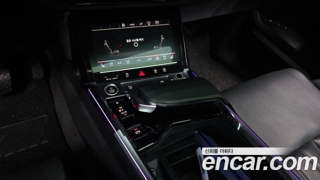 Audi e-Tron 55 Quattro Sportback, 2021 9