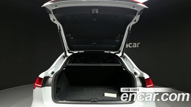 Audi e-Tron 55 Quattro Sportback, 2021 20