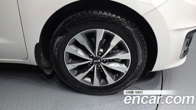 Kia All New Carnival Prestige, 2015 все фото