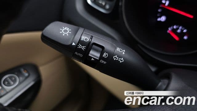 Kia All New Carnival Prestige, 2015 17