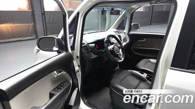 Kia The / новый New Ray фургон /, 2018 10