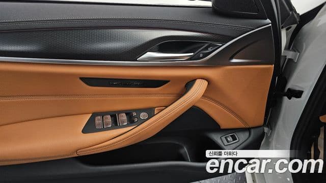 BMW 5시리즈 (G30) 520i M Sport, 2023 18