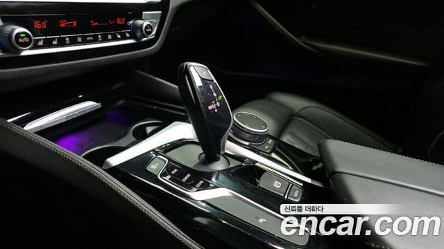 BMW 5시리즈 (G30) 530i Luxury Plus, 2019 9