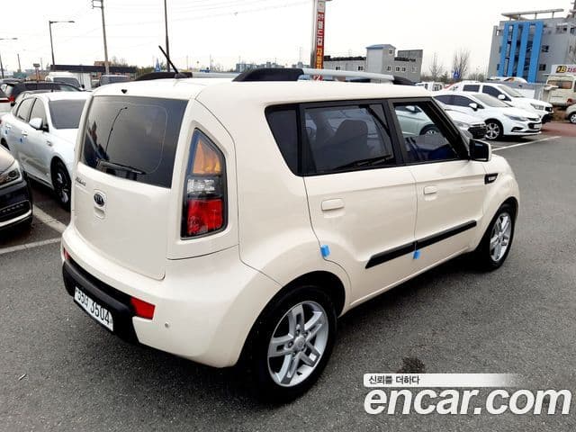 Kia Soul люксовая версия, 2009 4