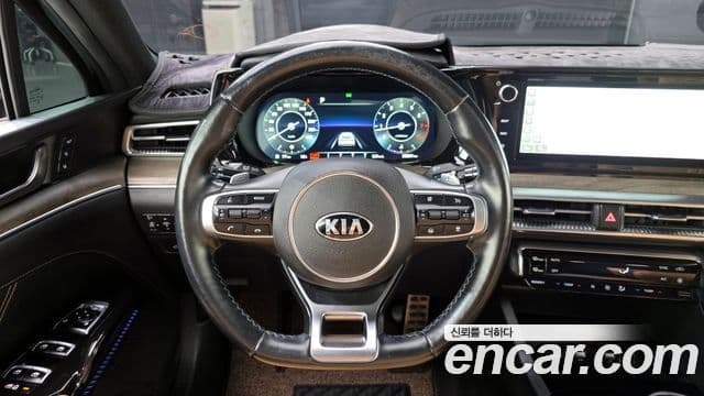 Kia K5 3세대 Signature, 2021 13