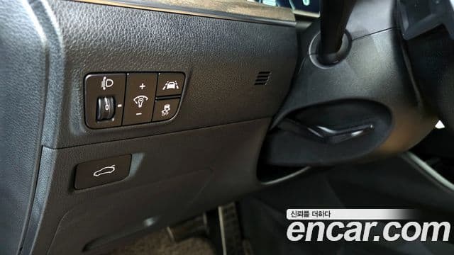 Kia K5 3세대 Signature, 2021 14