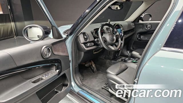 Mini Cooper Countryman 2세대, 2022 11